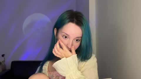 bubble_b00 online show from January 3, 12:52 pm