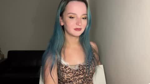 bubble_b00 online show from March 4, 2:32 pm