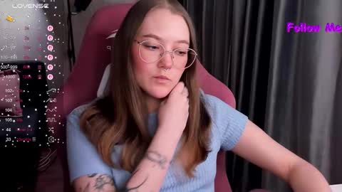 Snapshot of bubble_bunny chatting on February 21, 11:28 pm Ruby online show from February 21, 11:28 pm