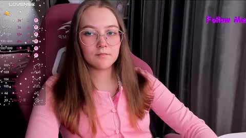 Snapshot of bubble_bunny chatting on March 4, 10:27 pm Ruby online show from March 4, 10:27 pm