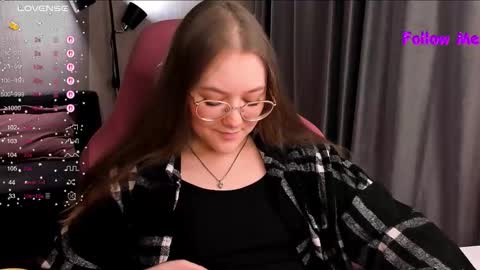 Snapshot of bubble_bunny chatting on March 21, 11:52 pm Ruby online show from March 21, 11:52 pm