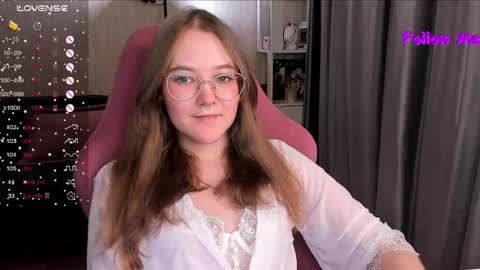 Snapshot of bubble_bunny chatting on May 6, 11:43 pm Ruby online show from May 6, 11:43 pm