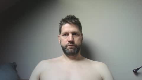 bubblebee1982 online show from April 6, 6:03 am