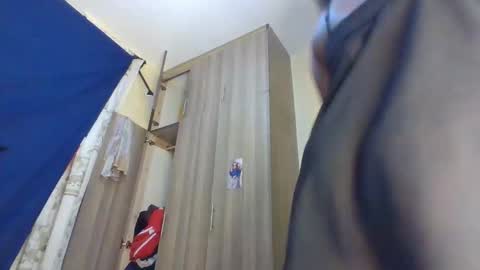 bubblebun_1 online show from April 17, 6:22 pm