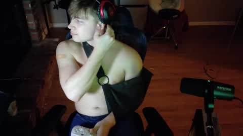 BubblebuttBdn online show from April 9, 2:22 am