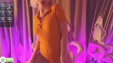 bubbling_crush online show from January 26, 9:18 pm