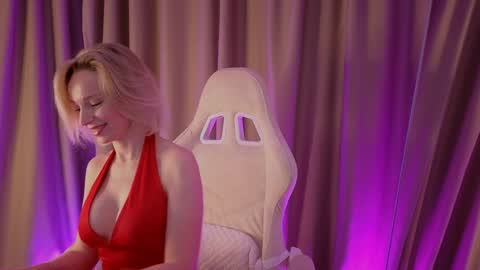 bubbling_crush online show from February 8, 1:11 am