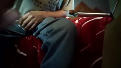 Snapshot of bubby_sexy chatting on December 29, 9:28 am bubby_sexy online show from December 29, 9:28 am