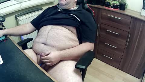 Snapshot of buchs25 chatting on December 11, 6:31 pm buchs25 online show from December 11, 6:31 pm