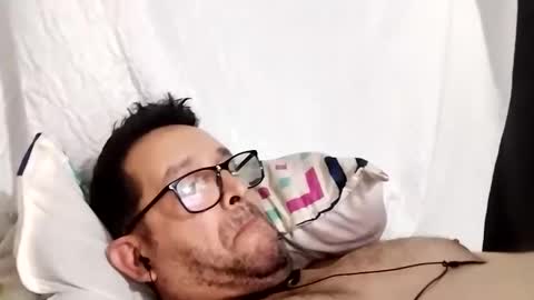 buchs32 online show from November 26, 4:46 am