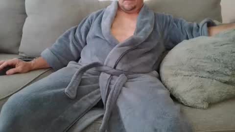 Snapshot of buck_camstar chatting on May 17, 4:36 pm Buck online show from May 17, 4:36 pm