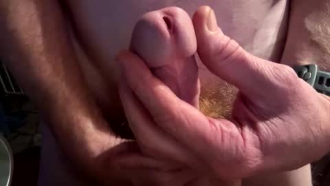 Snapshot of buda710 chatting on November 11, 2:22 am Buda710 online show from November 11, 2:22 am