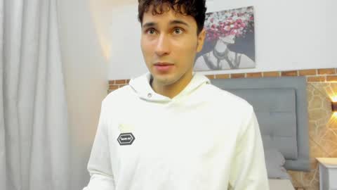 Buddy Whitte online show from February 1, 11:21 am