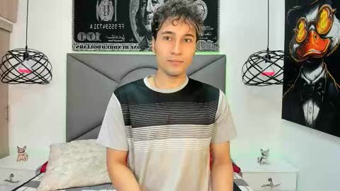 Buddy Whitte online show from December 15, 12:09 pm