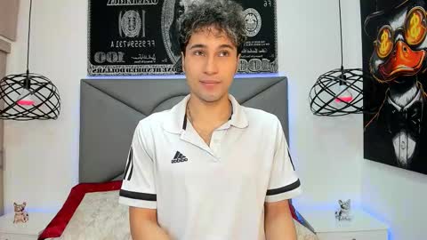 Buddy Whitte online show from December 16, 12:32 pm