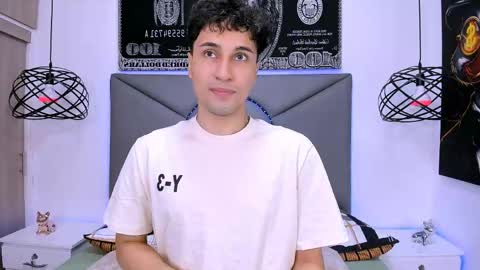 Buddy Whitte online show from April 20, 5:48 pm