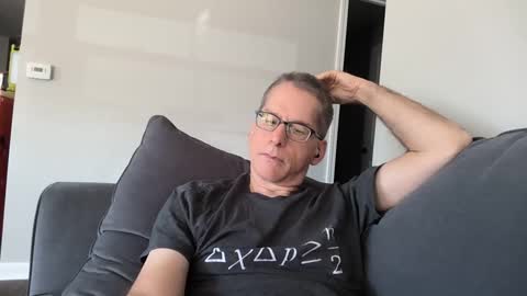 budman004 online show from September 28, 3:17 pm