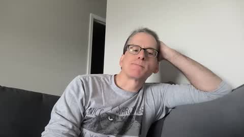 budman004 online show from April 25, 5:32 pm