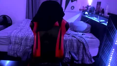 buffsexyman24 online show from February 22, 4:40 am