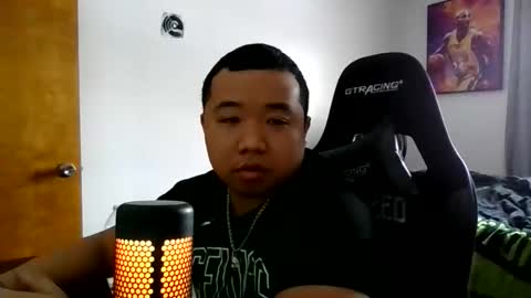 buffsexyman24 online show from March 6, 2:46 pm