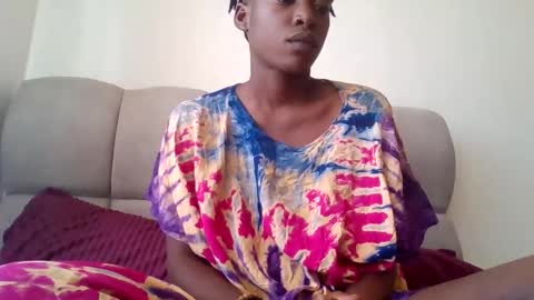 buffybaby_2 online show from February 12, 12:44 pm