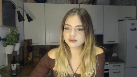 Buffy online show from October 28, 7:45 am