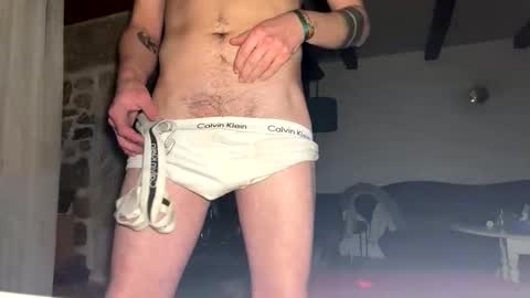 buildernorth93 online show from January 8, 10:34 pm