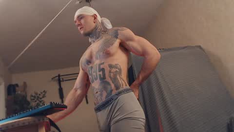 Snapshot of bulatov_x chatting on February 3, 8:13 am Dmitriy online show from February 3, 8:13 am