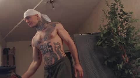 Snapshot of bulatov_x chatting on February 14, 7:49 am Dmitriy online show from February 14, 7:49 am