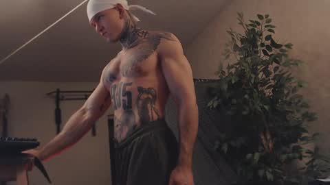 Snapshot of bulatov_x chatting on February 22, 8:31 pm Dmitriy online show from February 22, 8:31 pm