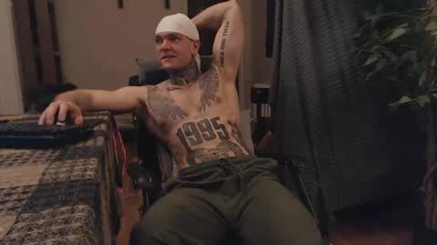 Snapshot of bulatov_x chatting on February 26, 9:37 pm Dmitriy online show from February 26, 9:37 pm