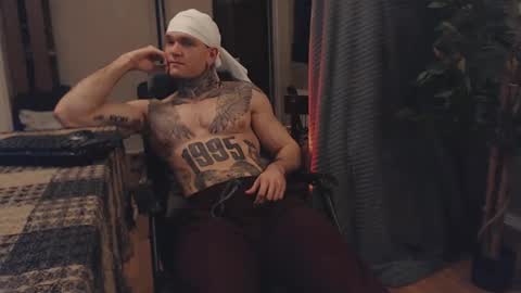 Snapshot of bulatov_x chatting on March 1, 10:10 pm Dmitriy online show from March 1, 10:10 pm