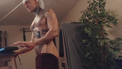 Snapshot of bulatov_x chatting on March 9, 12:21 am Dmitriy online show from March 9, 12:21 am