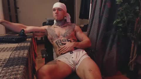 Snapshot of bulatov_x chatting on March 10, 2:17 am Dmitriy online show from March 10, 2:17 am