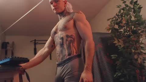 Snapshot of bulatov_x chatting on March 11, 6:41 pm Dmitriy online show from March 11, 6:41 pm