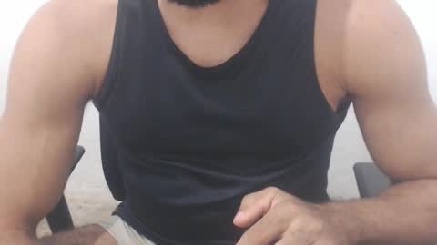 Snapshot of buldgeinboxer chatting on December 4, 2:31 am buldgeinboxer online show from December 4, 2:31 am