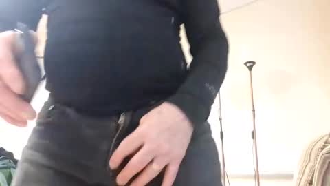 Snapshot of bulkyboners chatting on March 6, 9:47 am ejaculation for 250 online show from March 6, 9:47 am