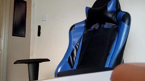 Snapshot of bulkyboners chatting on September 16, 6:25 am ejaculation for 250 online show from September 16, 6:25 am