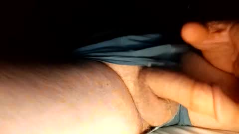 Snapshot of bulkyboners chatting on October 21, 6:25 am ejaculation for 250 online show from October 21, 6:25 am