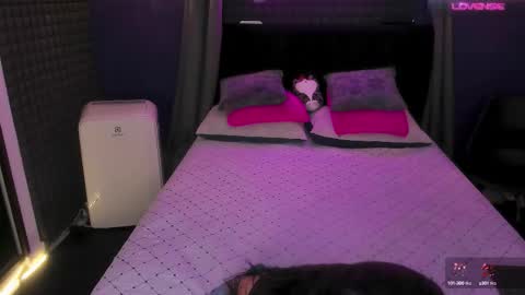 Bunny and The Rock online show from October 2, 10:06 pm