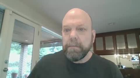 Snapshot of bulldog302w chatting on March 5, 12:33 pm bulldog302w online show from March 5, 12:33 pm