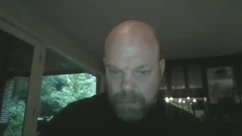 Snapshot of bulldog302w chatting on October 30, 12:39 pm bulldog302w online show from October 30, 12:39 pm