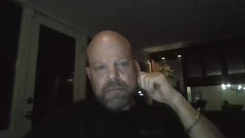 Snapshot of bulldog302w chatting on July 10, 2:38 am bulldog302w online show from July 10, 2:38 am