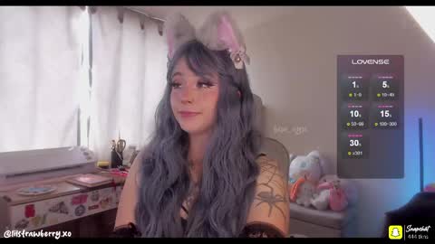 Snapshot of bun_nyx chatting on April 8, 6:41 pm online show from April 8, 6:41 pm