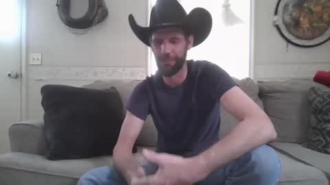 Snapshot of bunkcountry81 chatting on February 13, 8:45 pm Bunk online show from February 13, 8:45 pm