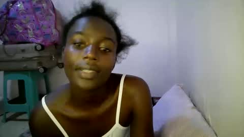 bunny_bliss1 online show from May 31, 4:03 pm