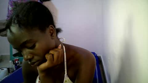 bunny_bliss1 online show from June 30, 2:29 pm