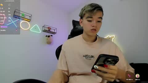 bunny online show from December 7, 12:24 pm