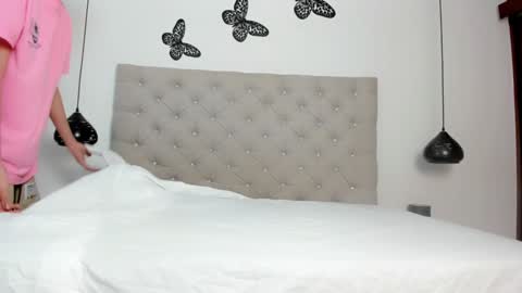 bunny online show from December 17, 12:11 pm