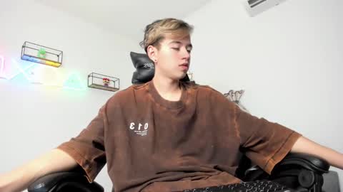 bunny online show from January 21, 12:39 pm